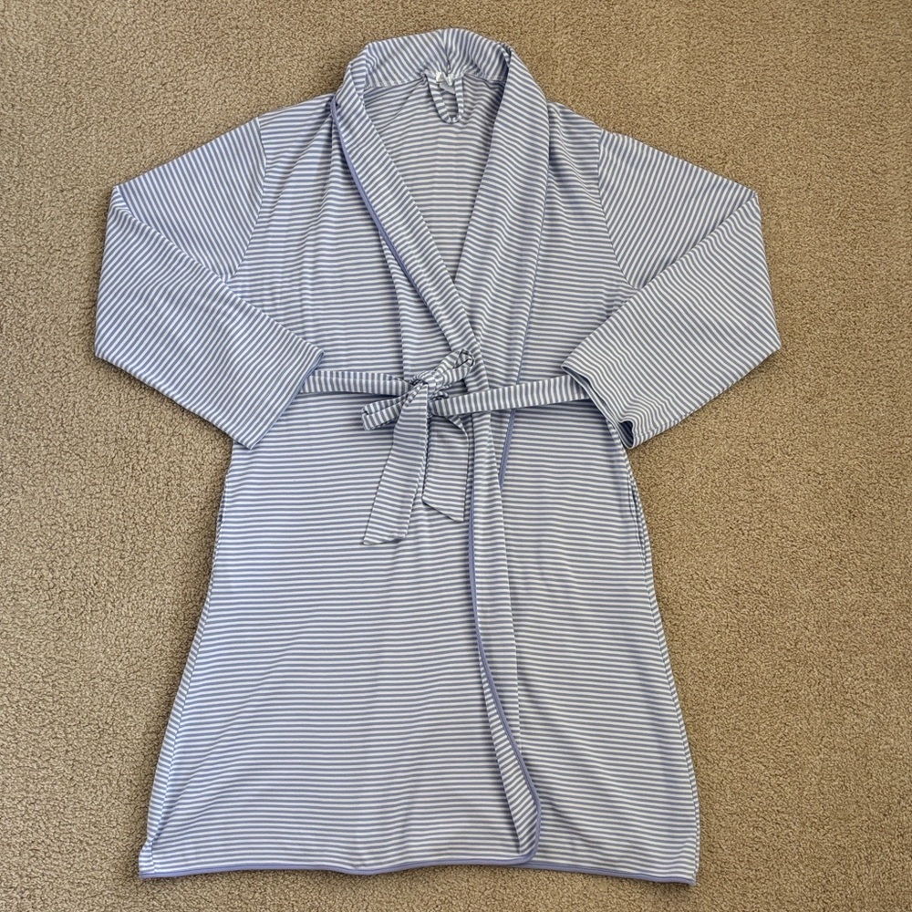 LAKE Pima Short Robe in Hydrangea Blue White Stripe w/ tie long sleeve Medium